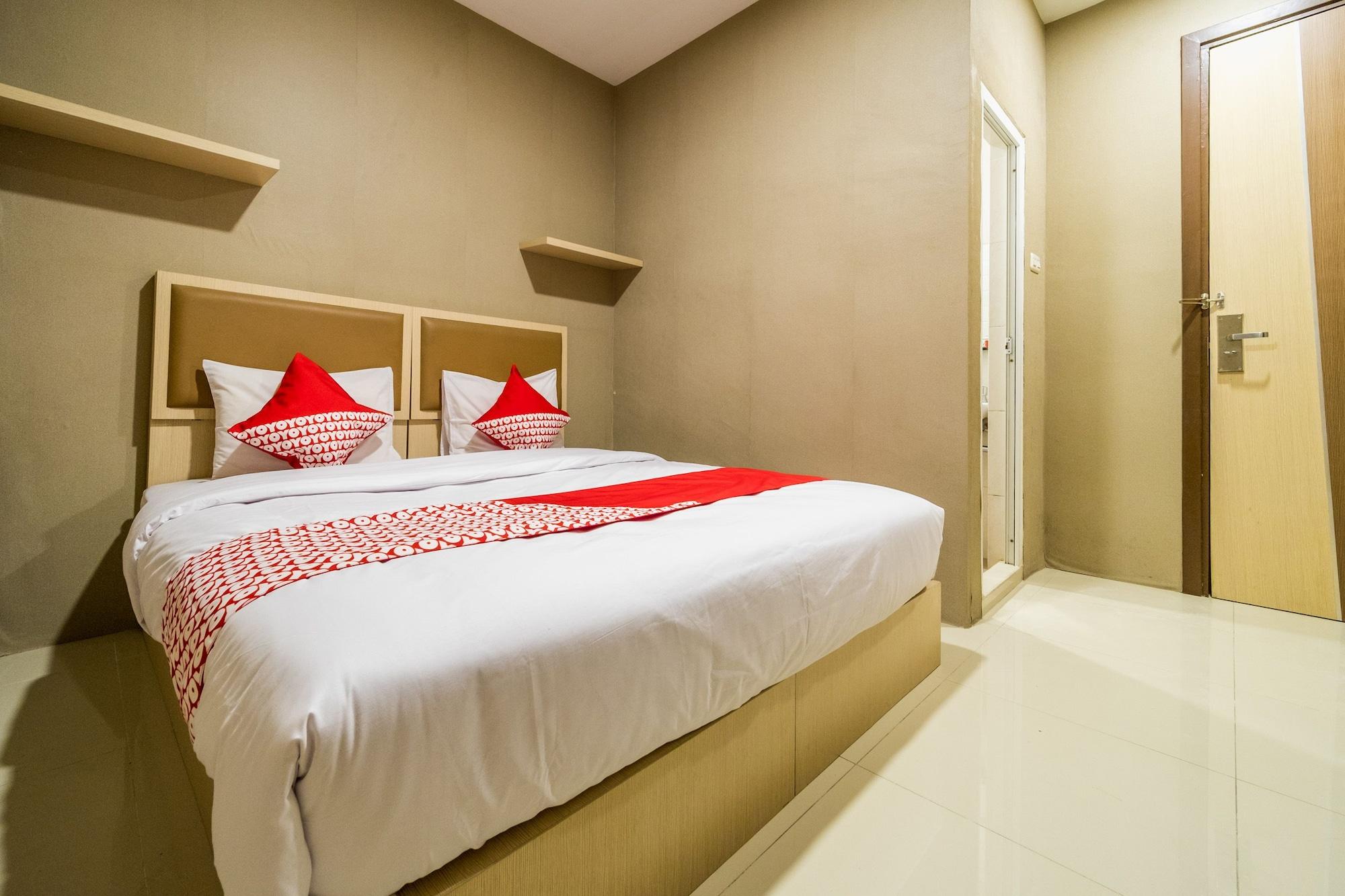 Oyo 279 Deli Homestay Медан Экстерьер фото